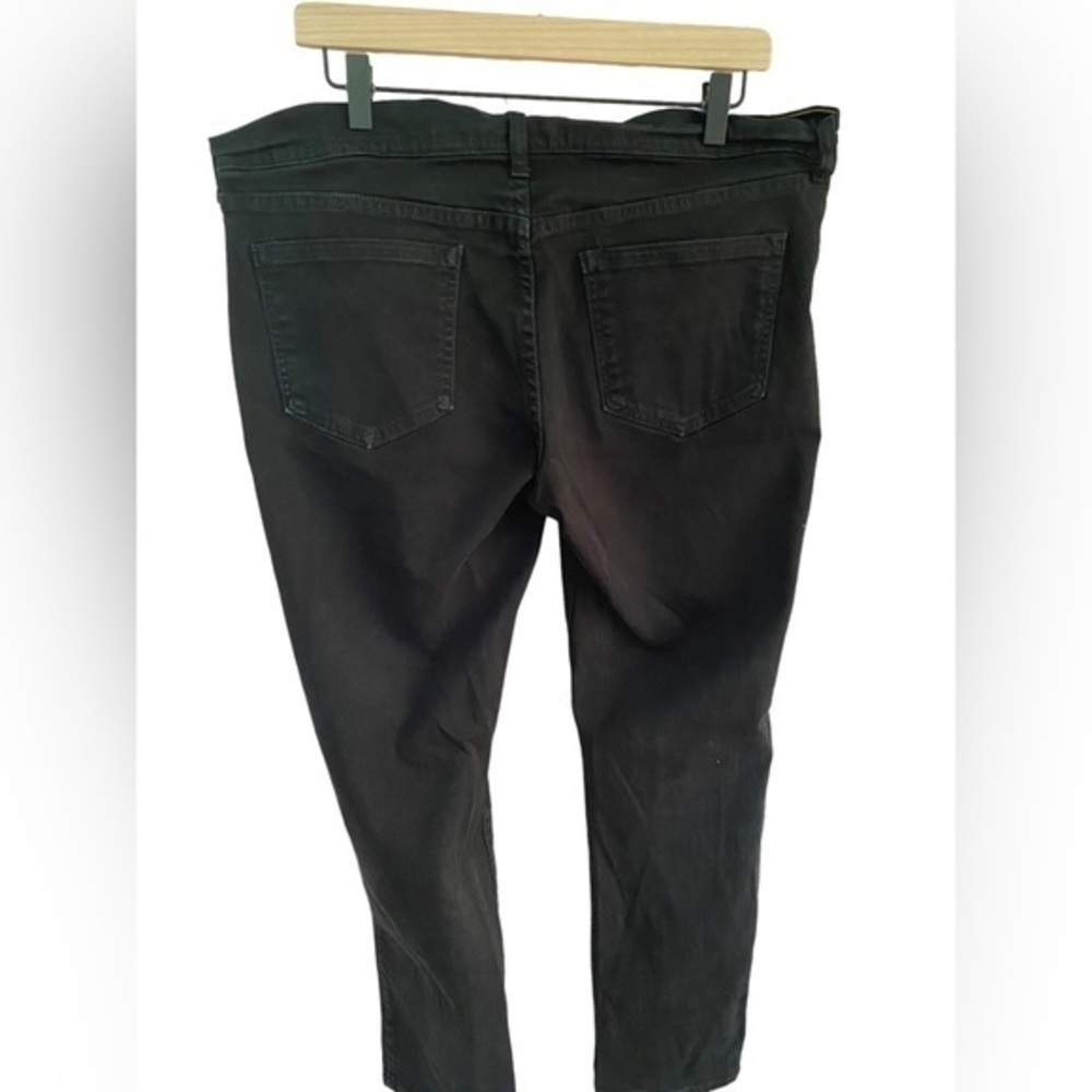 Old Navy - The Diva women’s midrise straight leg black jeans  size 14 - Picture 8 of 10